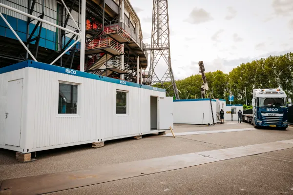 units de Kuip DI-RECT