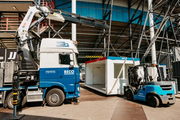 units de Kuip DI-RECT