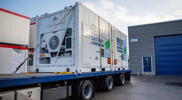 Lithium-ion-batterijen vervoeren? Zo voorkomt u risico’s, boetes en vertraging